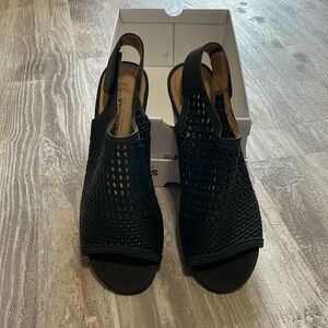 Sonoma black heeled sandals
